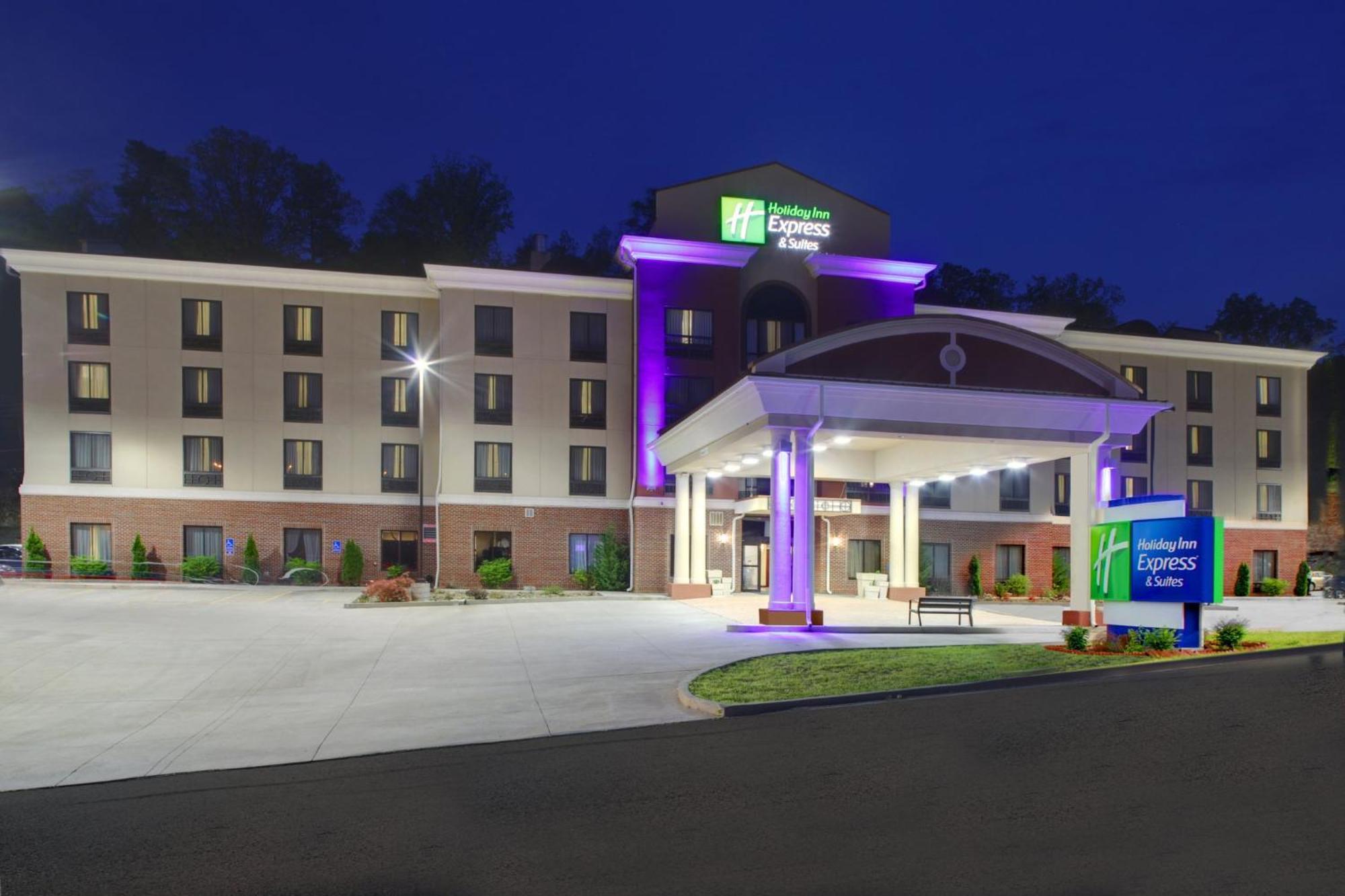 Holiday Inn Express & Suites Cross Lanes By Ihg Exterior photo